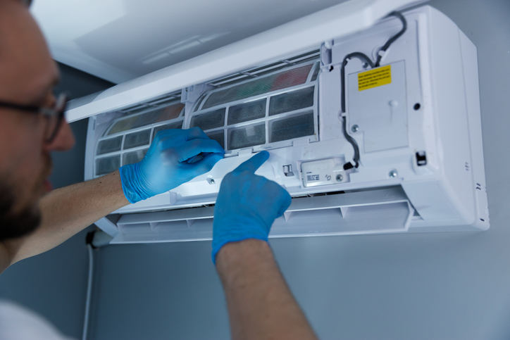 Efficient Cooling with Ductless AC Services for Modern Home Comfort
